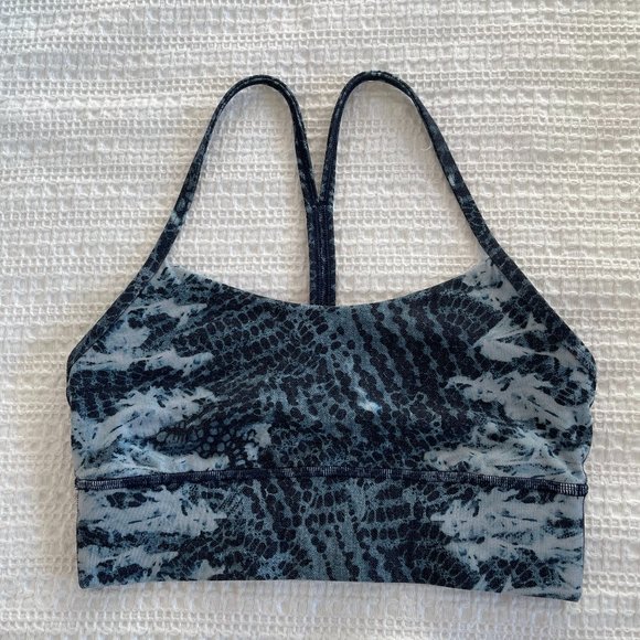 Lululemon Flow Y Bra Long Line Nulu Light Support, B/C Cup Indigo Lace Starlight - Picture 4 of 6